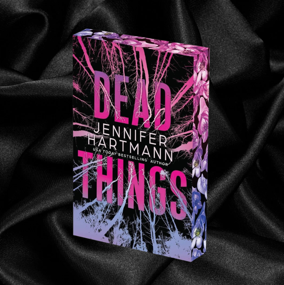 [PRE-ORDER] Dead Things by Jennifer Hartmann [Deluxe Special Edition]